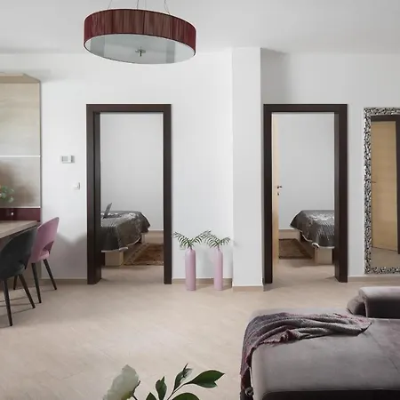 Malibu One Apartman Vir